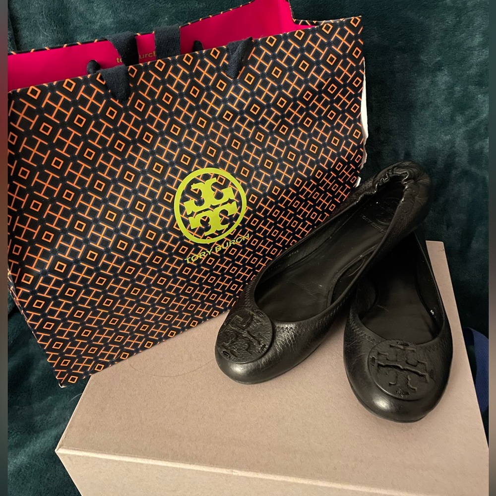 Tory Burch Minnie Travel Flats in Black Size 8 (Worn One Time Only)